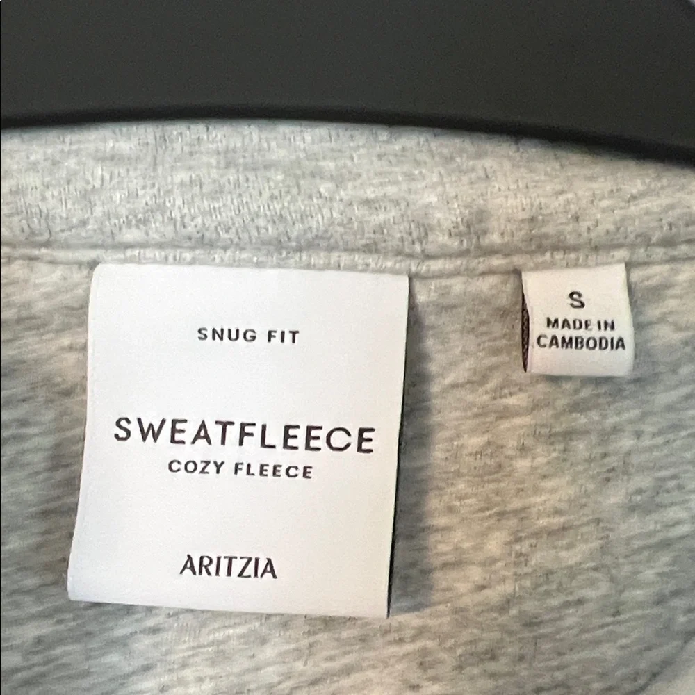 Aritzia sweat fleece snug fit Quarter-Zip Pullover - Picture 2 of 4